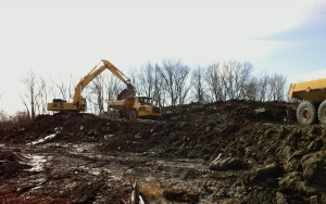 Earthmoving with Articulation Trucks